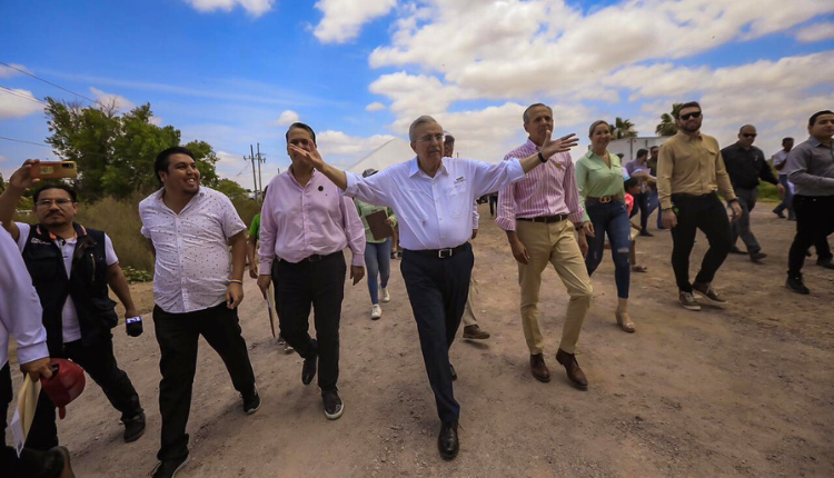 Rocha inaugura y pone en marcha obras por 167 mdp en Ahome