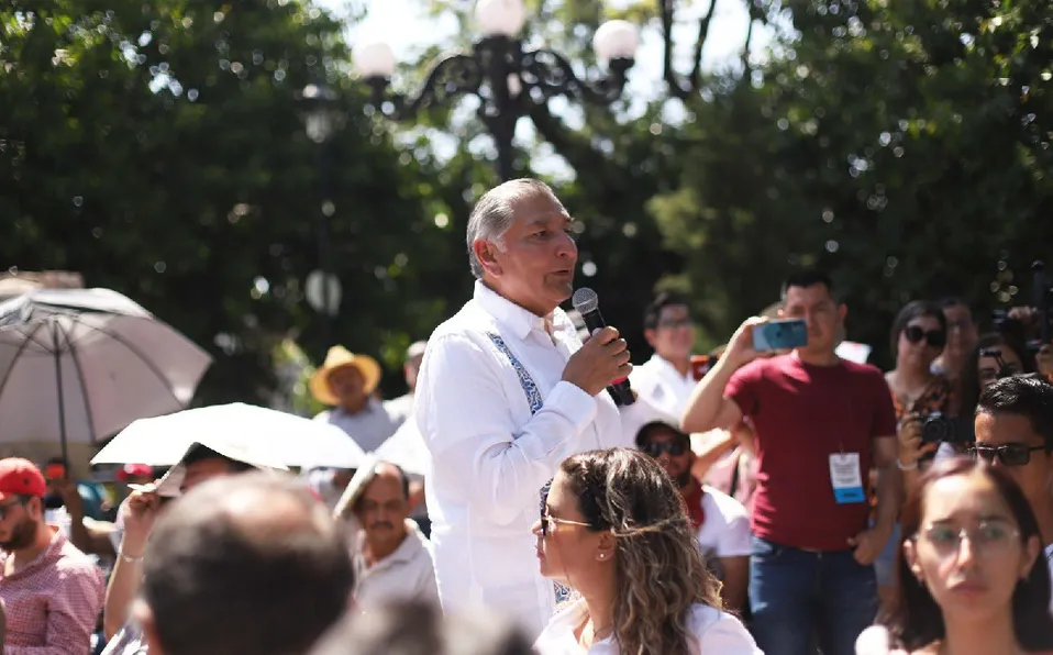 Adán Augusto visita Lagos de Moreno y promete erradicar la inseguridad en Jalisco si llega a la presidencia