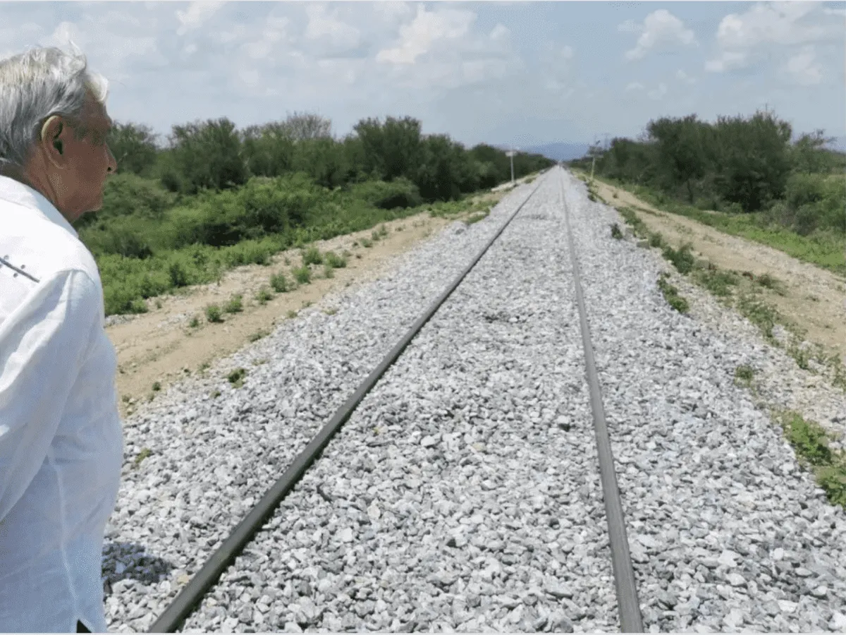 AMLO: “Regresa el tren de pasajeros”; recuperan más de 2 mil kilómetros de vías