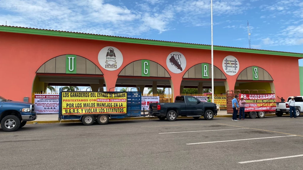 Ganaderos Sinaloenses se manifiestan en Culiacán