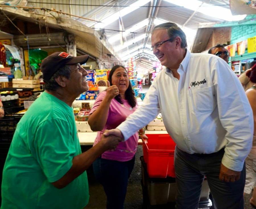 “AMLO, uno de los mejores presidentes”, dice Ebrard en la Comarca Lagunera